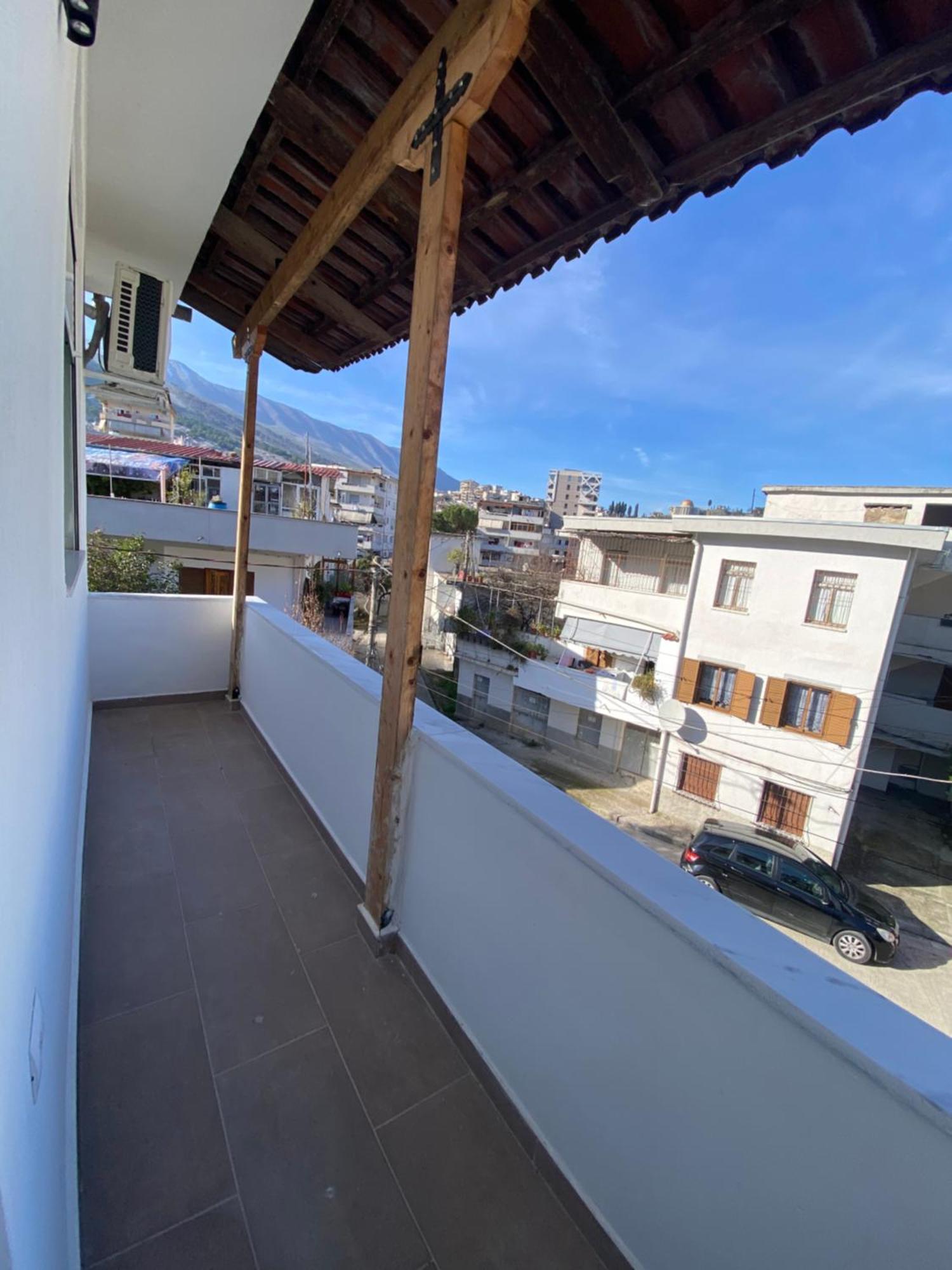 Novs Apartment3 Gjirokastër Eksteriør bilde